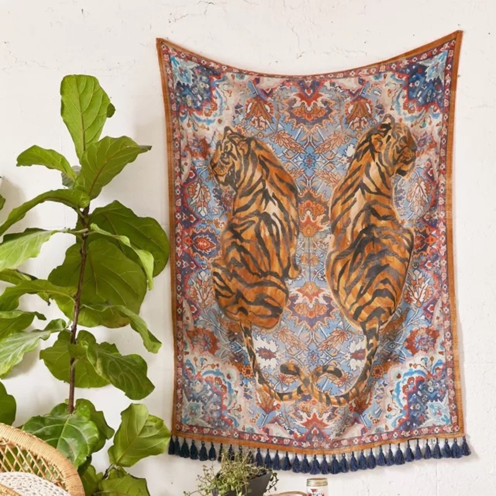 Urban Outfitters Tapestry Perfect condition.